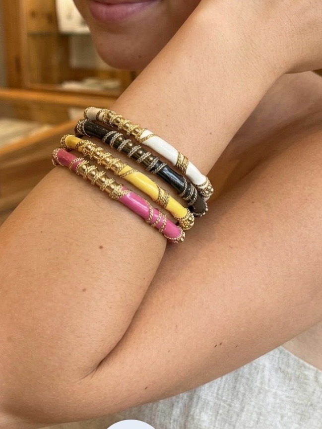 Bracelets (4)